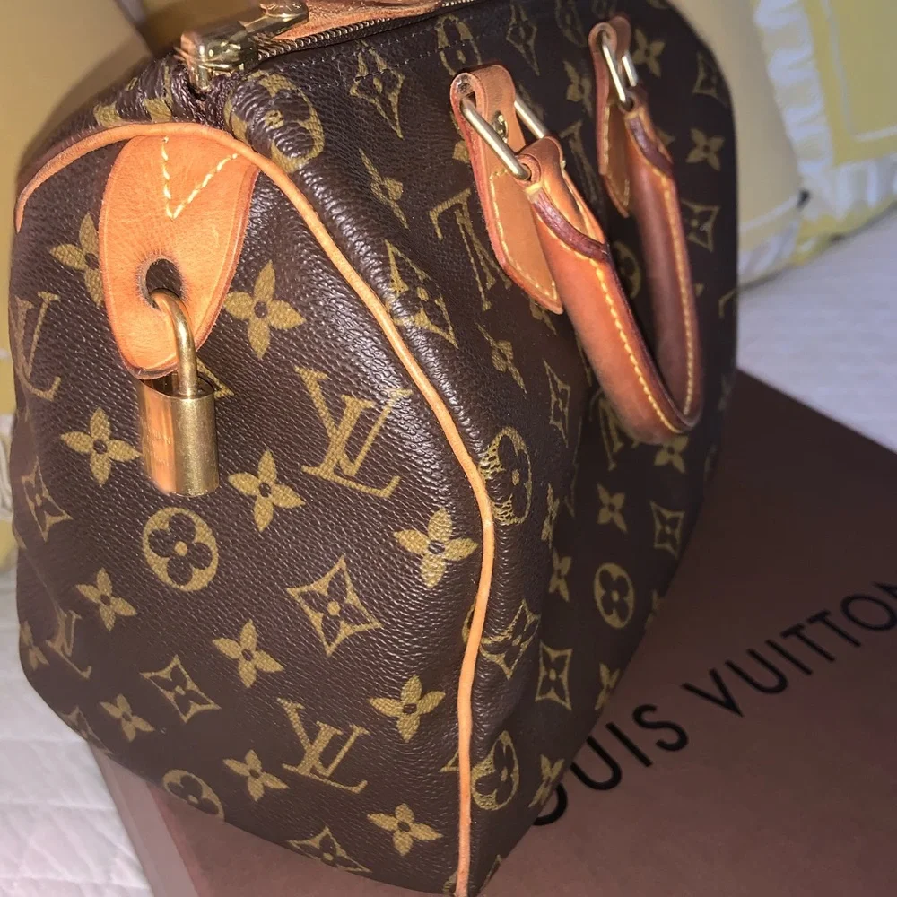 Louis Vuitton Brown Monogram Canvas 25 Speedy Bag